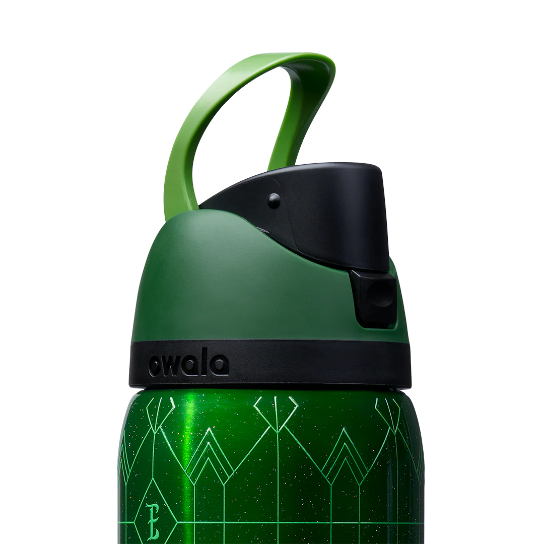 Owala FreeSip 32oz - Elphaba x Wicked | Botella de acero inoxidable (Edición Limitada)
