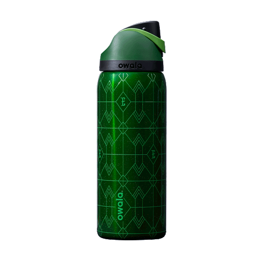 Owala FreeSip 32oz - Elphaba x Wicked | Botella de acero inoxidable (Edición Limitada)